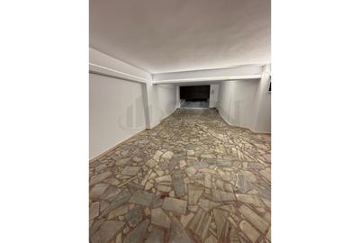 REV2004592 Ion Mihalache l Vila l 370 mp l 5 camere - 13