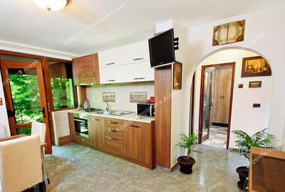 Apartament cu 3 camere decomandat în Mazepa 1 - 2