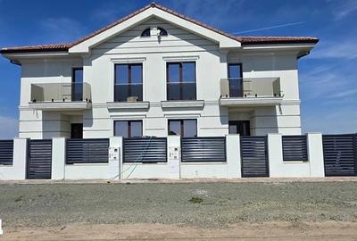 Casă cu 4 camere cu Teren 125 Mp în Săcălaz - 2