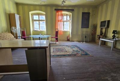 Garsonieră decomandată în Orașul de Jos - 4