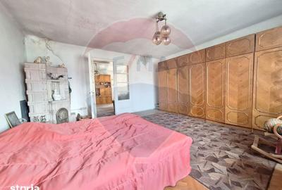 Casă cu 5 camere cu Teren 555 Mp în Central - 6