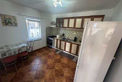 Casă individuală cu 3 camere cu Canalizare în Obor - 10