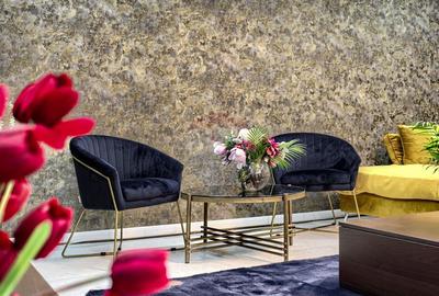 Apartament modern la casa cu 3 camere si balcon Zona Banu...