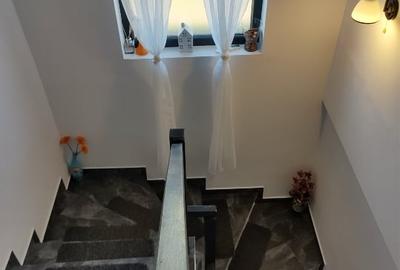 Casă individuală cu 4 camere cu Canalizare în Dragomirești-Deal - 5