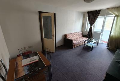 ICIL  Apartament  2 Camere Decomandat Etajul 3/4 Bloc Caramida Gaze La Usa - 2