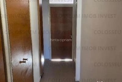 Apartament cu 3 camere decomandat în Centrul Civic - 4