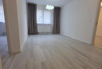 Apartament cu 3 camere decomandat în Carpați 1 - 3