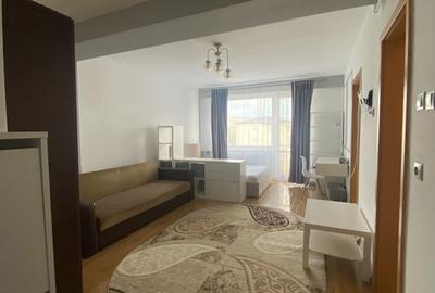 Garsonieră decomandată în Central - 2