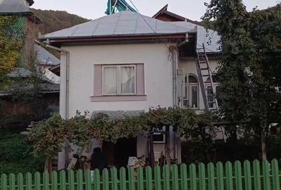 Casă cu 2 camere cu Teren 900 Mp în Voroveni