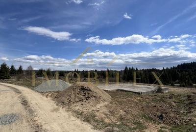 Teren de 1200 mp, în Mărișel - 1