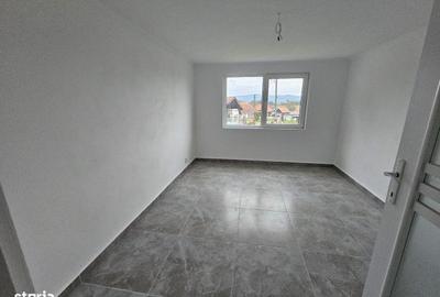Casă cu 4 camere în Lăpușnic - 3