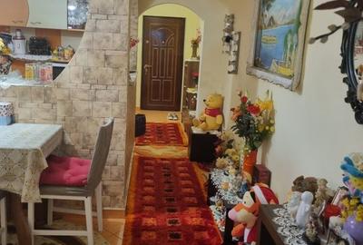 Apartament cu 3 camere semidecomandat în Central - 4