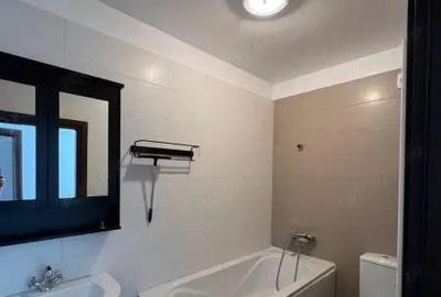 Apartament cu 3 camere, mobilat în Metalurgiei