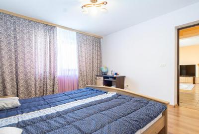 Casă cu 6 camere cu Teren 400 Mp în Central - 3