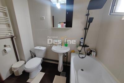 Apartament cu 3 camere decomandat, mobilat în Nicolina - 8