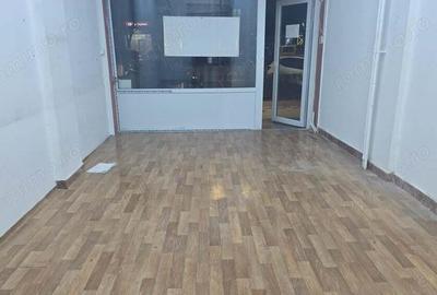 Inchiriez spatiu comercial in Deva, zona ultracentrala (Decebal, Exim Bank), suprafata utila 25 mp, - 7