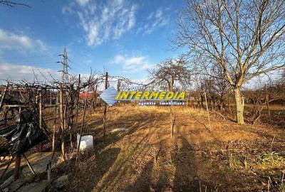 Casa Veche cu Anexe si 1242 mp Teren Intravilan imprejmuit la asfalt cu toate utilitatile si - 8