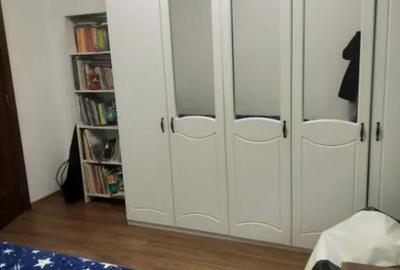 Apartament cu 4 camere decomandat, mobilat în 1 Mai - 10