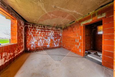Casa / Vila la rosu Zimand-cuz - 6