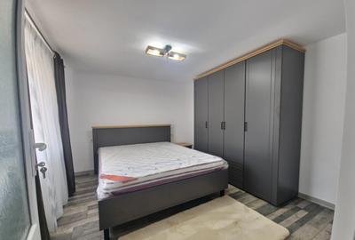 Casă cu 3 camere cu Canalizare în Km 4 - 11