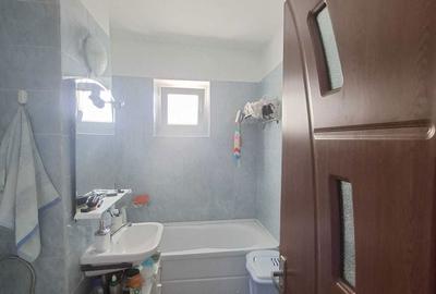 Apartament cu 2 camere decomandat în Central - 2