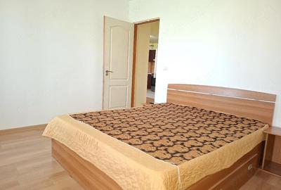 Apartament cu 3 camere decomandat în Chișoda - 10