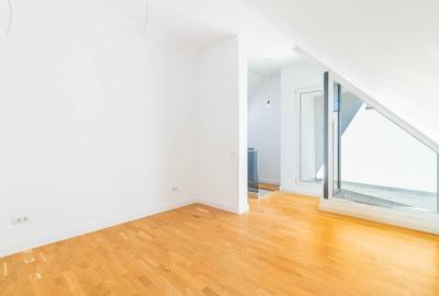 Apartament cu 4 camere decomandat în Sisești - 12