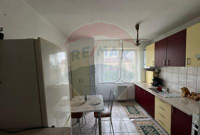 Apartament 2 camere- str. GEORGE COSBUC - 3