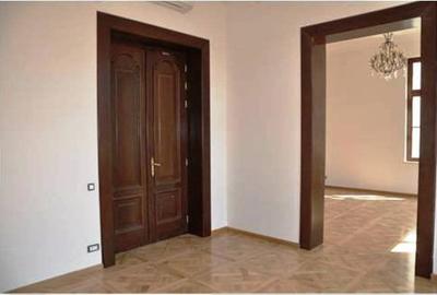 Apartament cu 5 camere decomandat, mobilat în Romană - 7