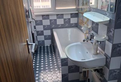 Apartament cu 2 camere semidecomandat în Tineretului - 2
