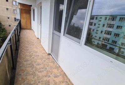 Ap 2 cam in Campina, 58 mp, et 3-- 59.000e - 19