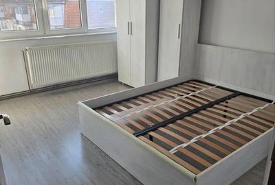 Apartament cu 4 camere decomandat în Central - 6