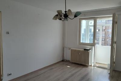 Pantelimon - Fundeni nr. 1,  Apart. 2 Camere, 37mp. et. 10,  Stradal, Decomandat - 3