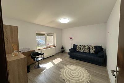 Apartament cu 3 camere decomandat, mobilat în Central - 2