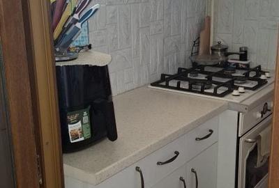 Apartament cu 3 camere semidecomandat în Ștefănești - 3