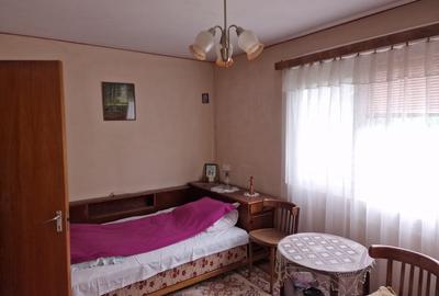 Se vinde in Nord apartament semidecomandat cu doua camere  pret 48000 euro neg - 13