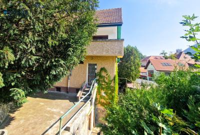 Ultracentral, vila 7 cam, zona Maternitate, 4 parcari, gradina, comision 0% - 42
