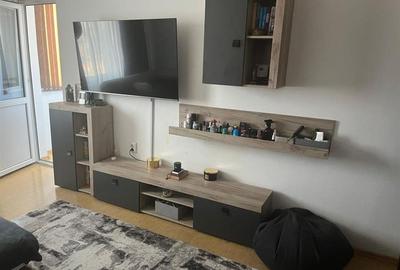 Apartament cu 3 camere decomandat, mobilat în Vlahuță - 2