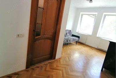 Spațiu comercial, de 50 mp, în Centrul Civic - 8