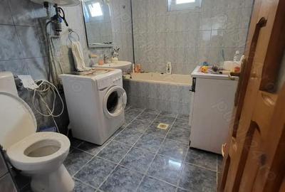 Casă cu 6 camere în Bâldana - 3