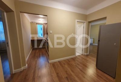 Apartament 2 camere decomandat etaj 1 zona Negoiu bloc de caramida - 7