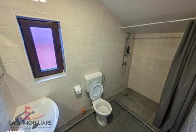 Casă cu 6 camere cu Teren 500 Mp în Central - 12