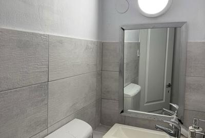 Apartament cu 3 camere decomandat în Alfa
