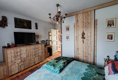 Casa 4 camere la intrare SACELE - 11