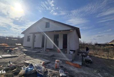 Casă cu 3 camere în Voinești - 5