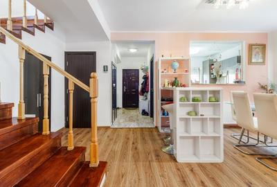 Duplex cu 4 camere cu Canalizare în 1 Decembrie - 14