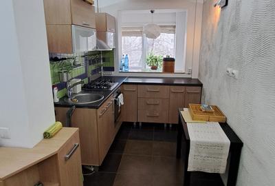 Apartament 3 camere, renovat, poziție retrasă (nu la bulevard) – Metrou 500 m - 31