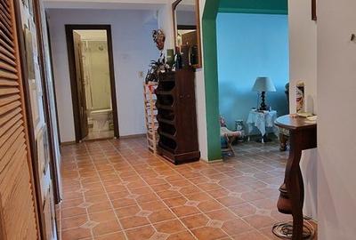 Apartament cu 4 camere decomandat în Est - 9