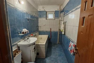 Apartament cu 2 camere semidecomandat în Policlinica - 2