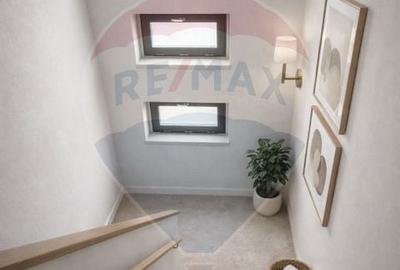 Casă cu 6 camere cu Teren 627 Mp în Central - 11